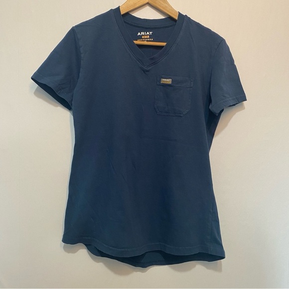 Ariat Rebar Cotton Strong American Flag Graphic Workwear T-Shirt Size SP V-neck‎ - Picture 1 of 11